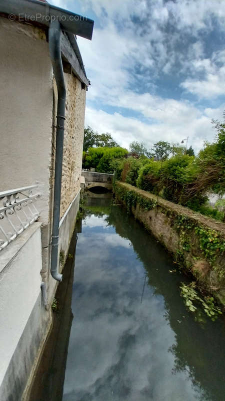 Maison à CHATEAU-L&#039;EVEQUE