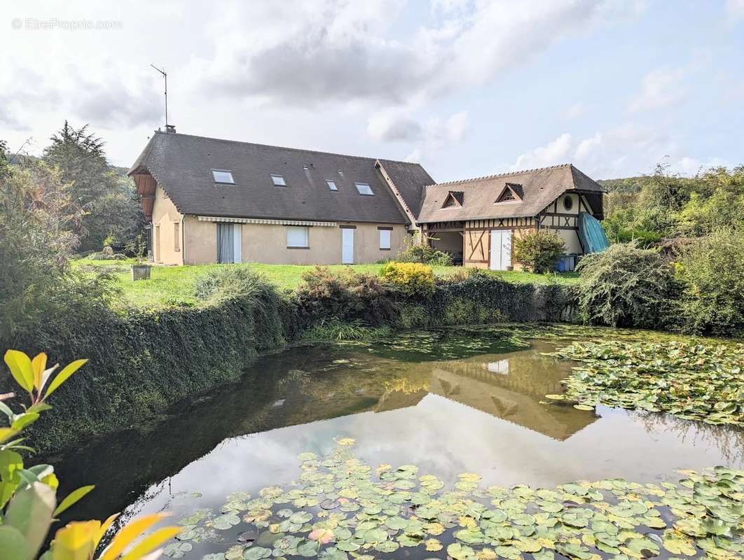 Maison à PACY-SUR-EURE