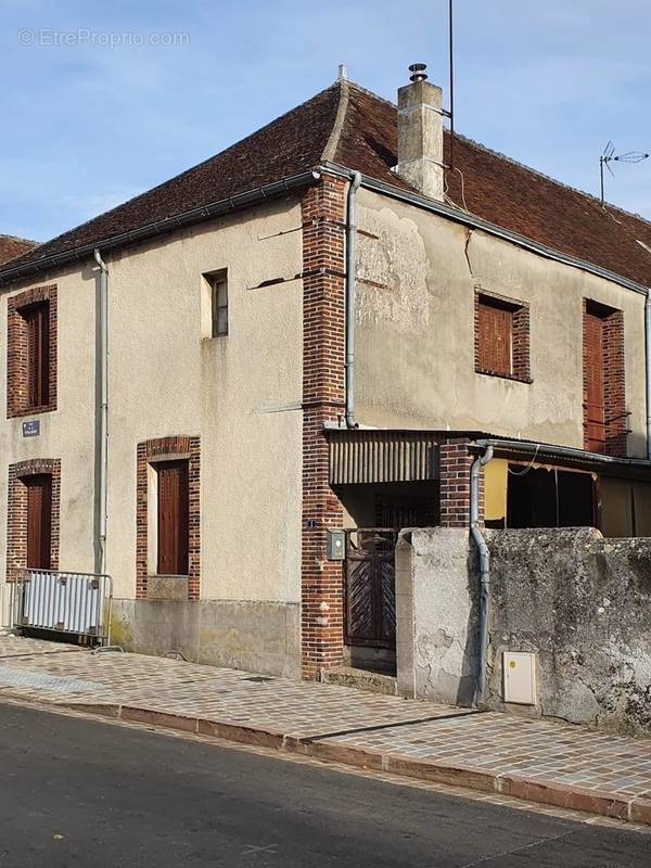 Maison à SENONCHES