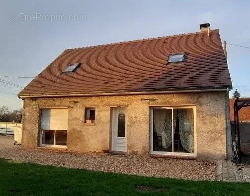 Maison à LA FRAMBOISIERE