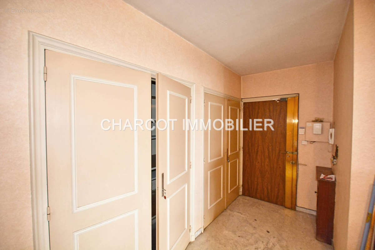 Appartement à LYON-5E