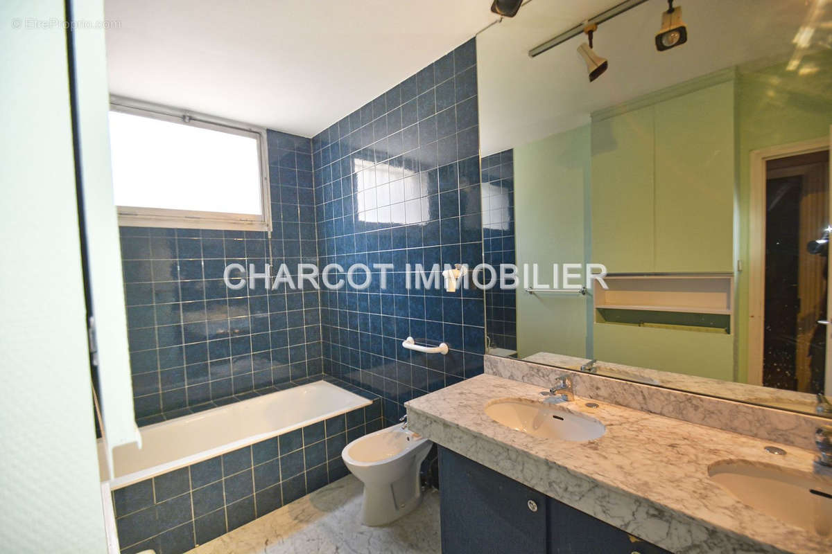 Appartement à LYON-5E