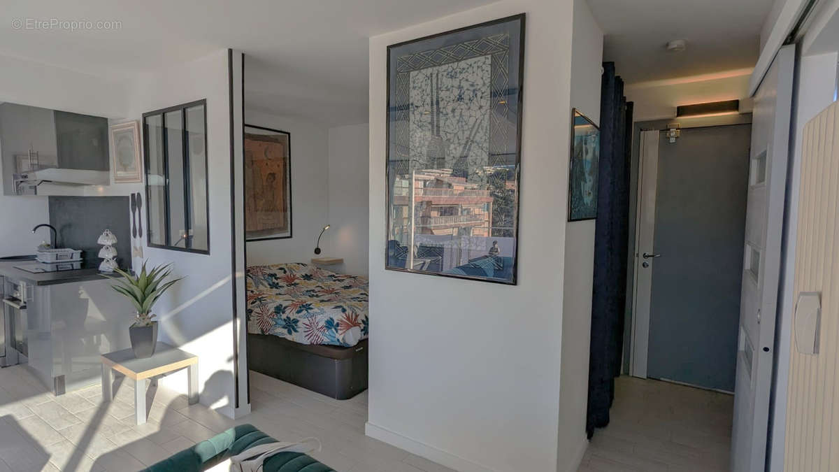 Appartement à ROQUEBRUNE-CAP-MARTIN