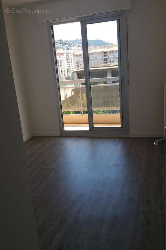   - Appartement à NICE