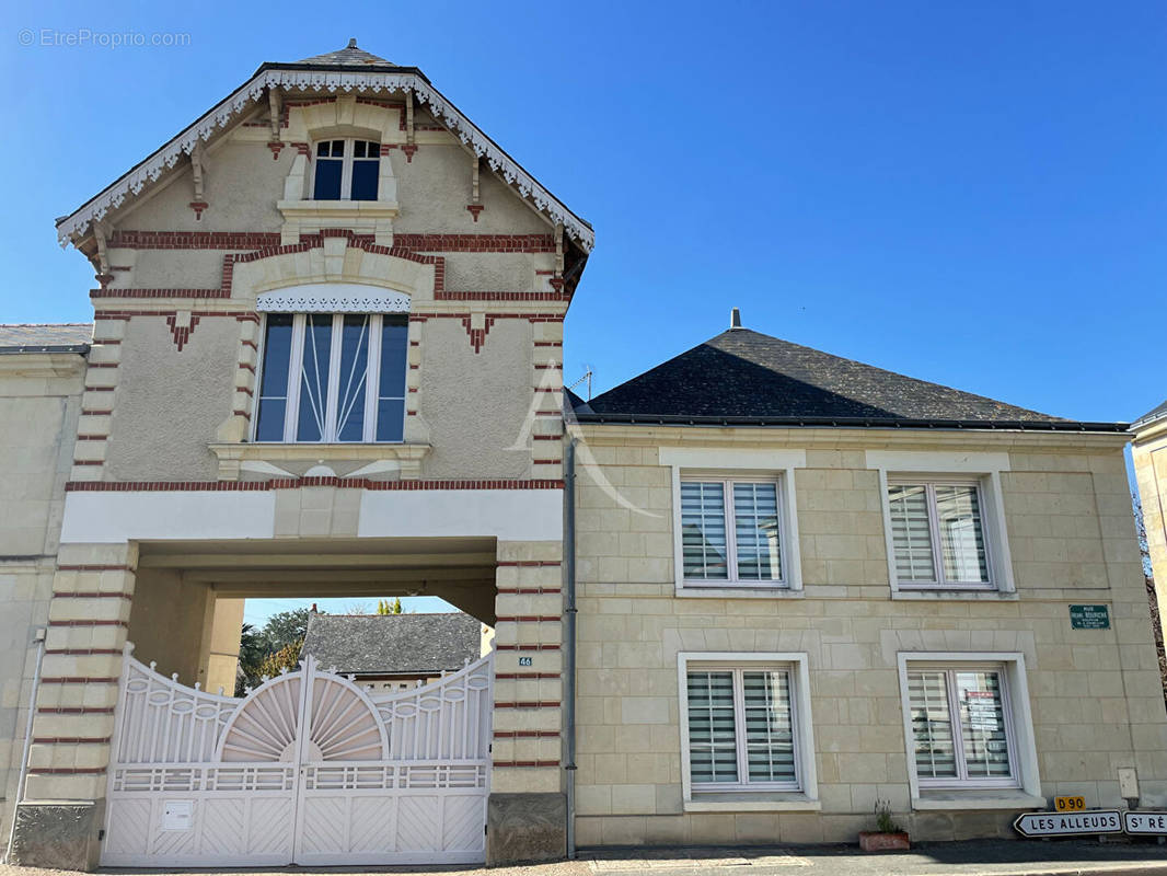 Maison à BRISSAC-QUINCE