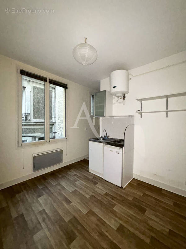 Appartement à PARIS-19E