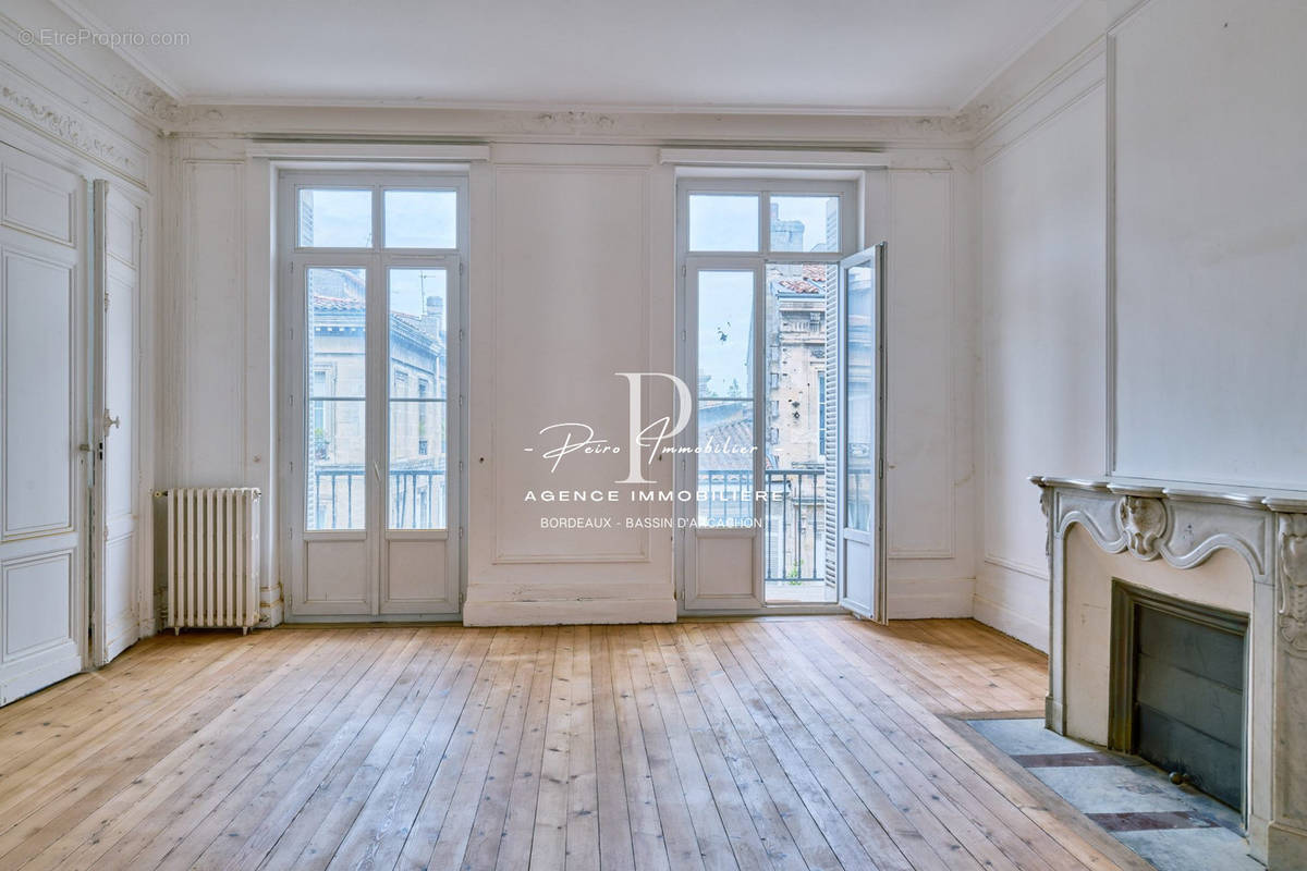 Appartement à BORDEAUX