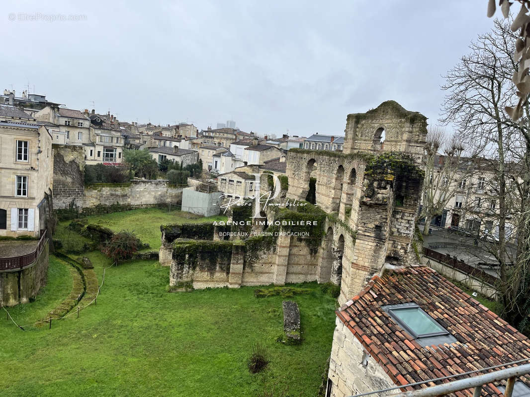 Appartement à BORDEAUX