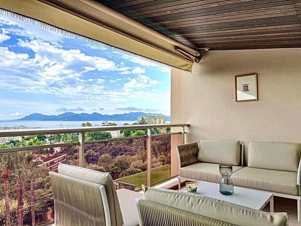 Appartement à CANNES