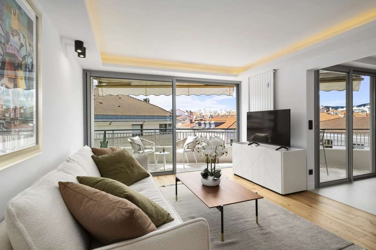 Appartement à CANNES