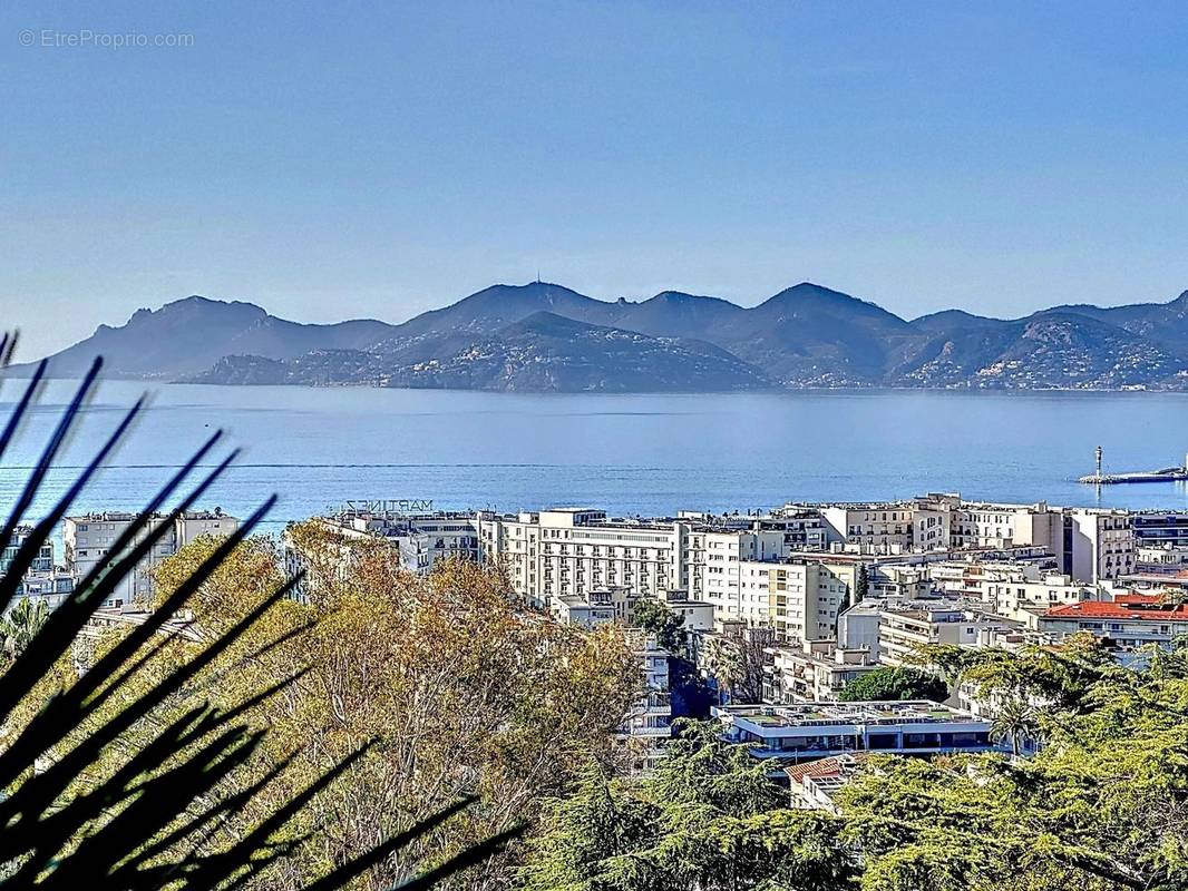 Appartement à CANNES