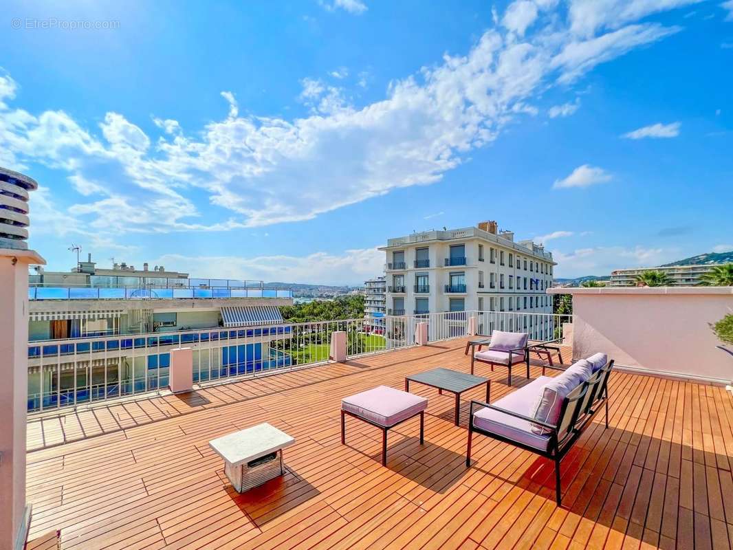 Appartement à CANNES