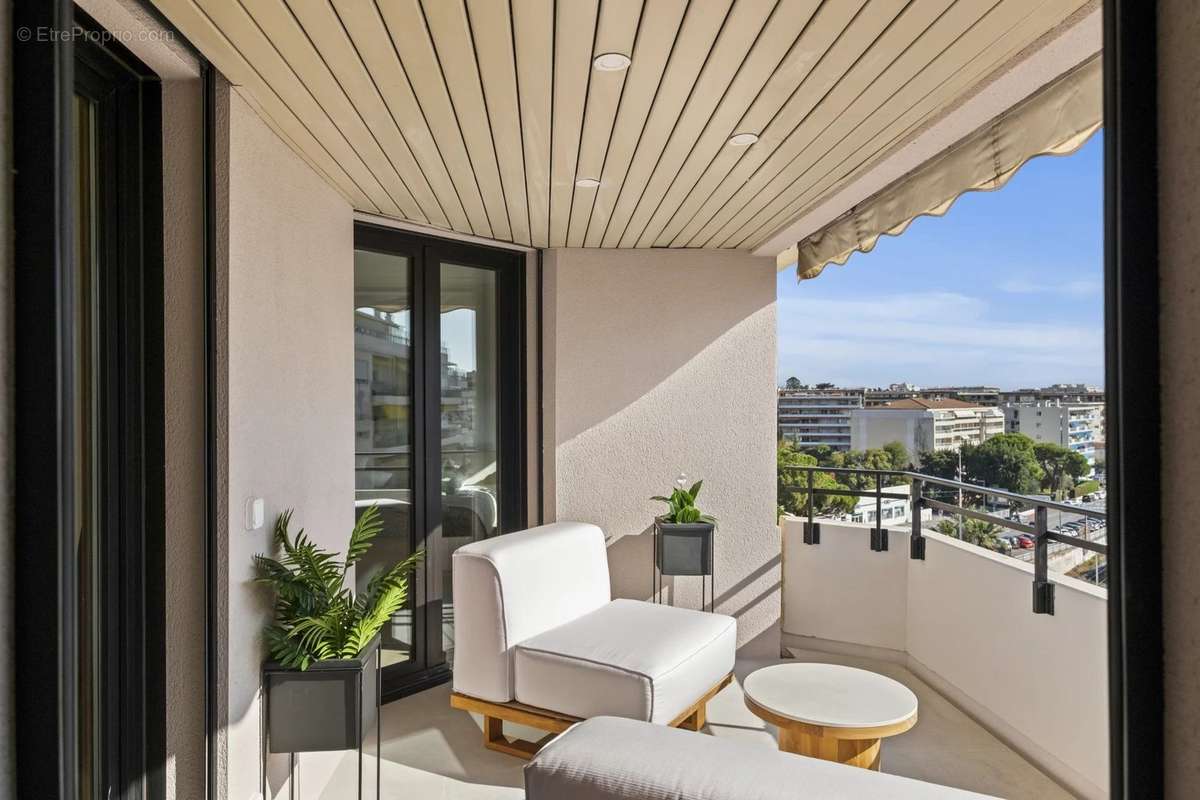 Appartement à CANNES