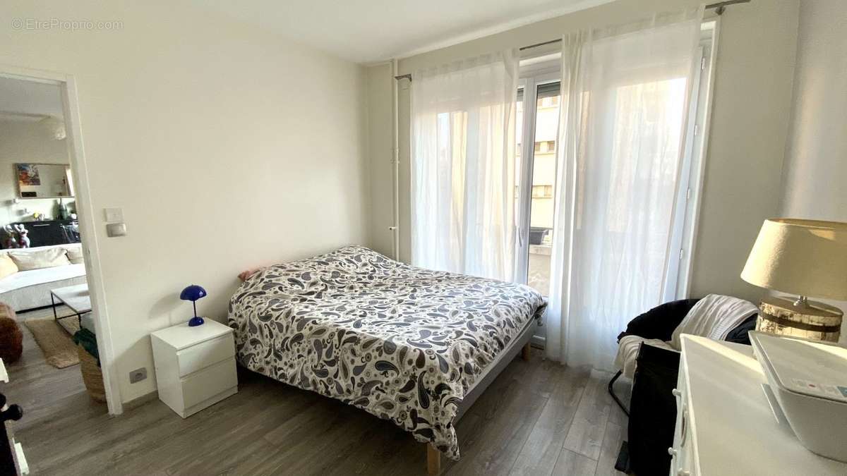 Appartement à LYON-6E