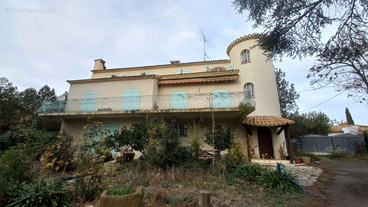 Appartement à MONTADY