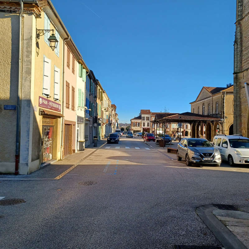 Commerce à TRIE-SUR-BAISE