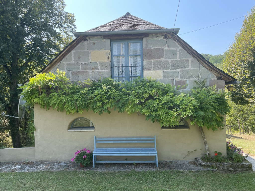 Maison à PERPEZAC-LE-BLANC