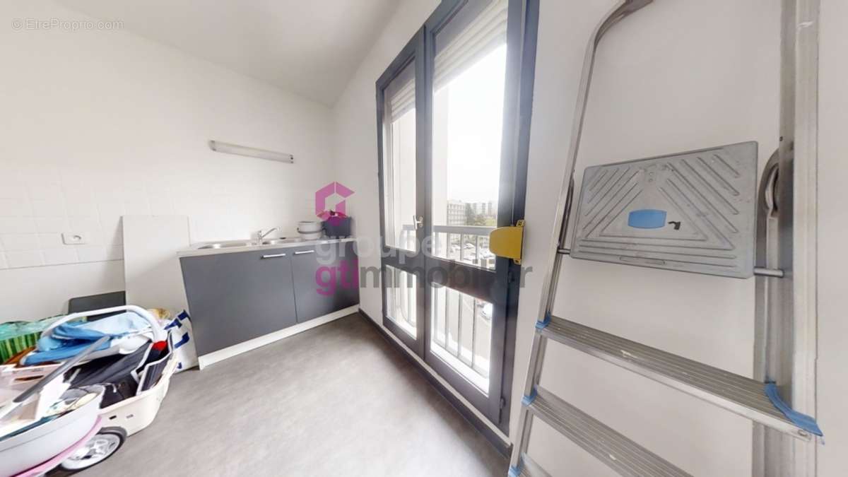 Appartement à SAINT-ETIENNE