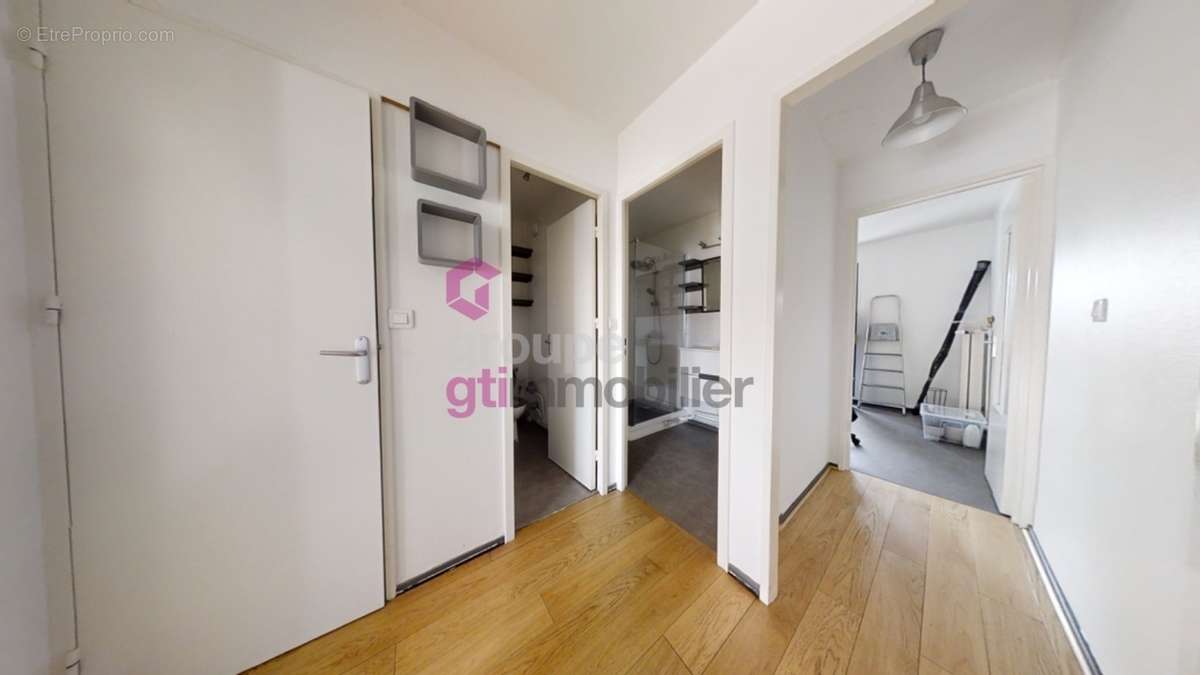 Appartement à SAINT-ETIENNE