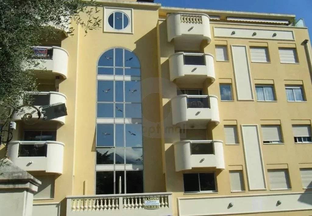 Appartement à MENTON