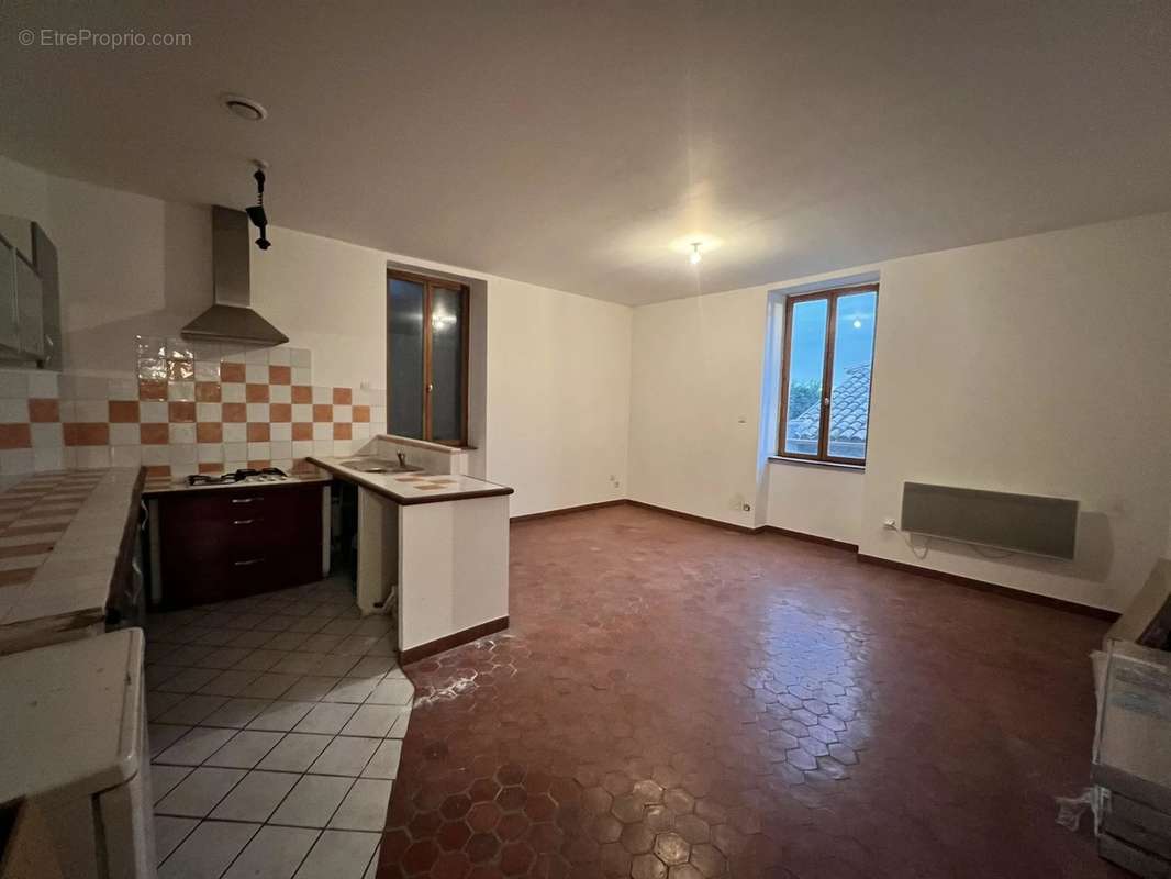 Appartement à DONZERE