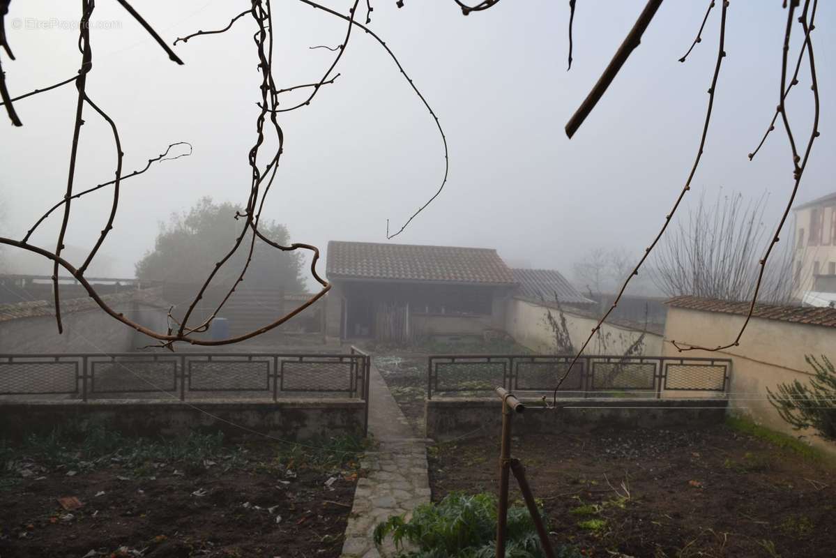 Maison à LE COTEAU