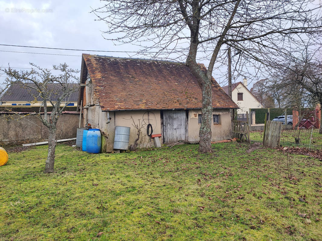 Maison à BEAUMONT-LE-ROGER