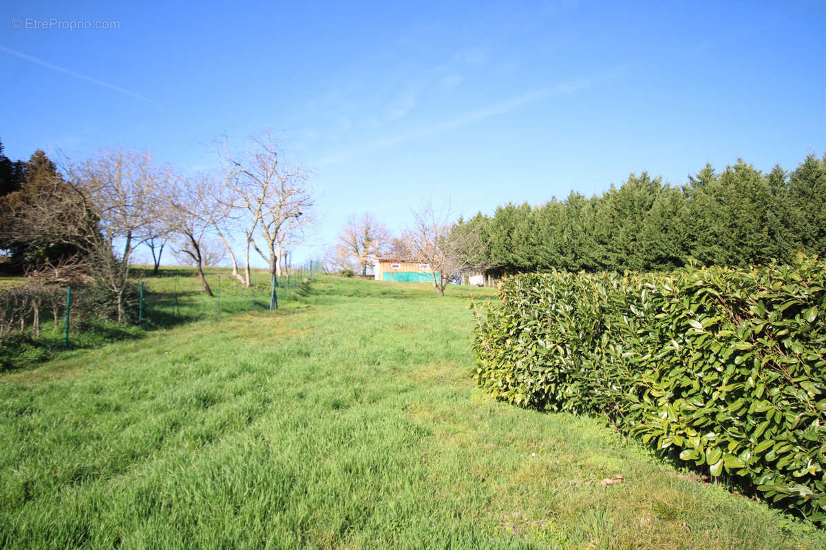 Maison à LES PUJOLS