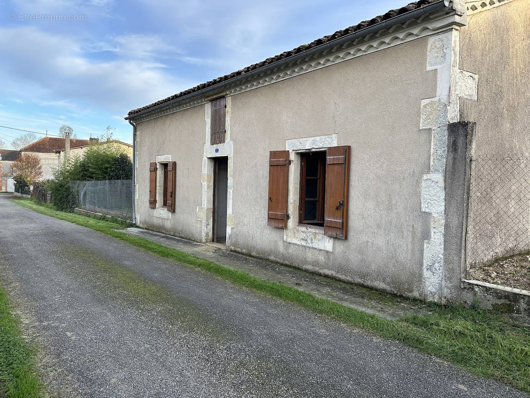 Maison à FLEURANCE