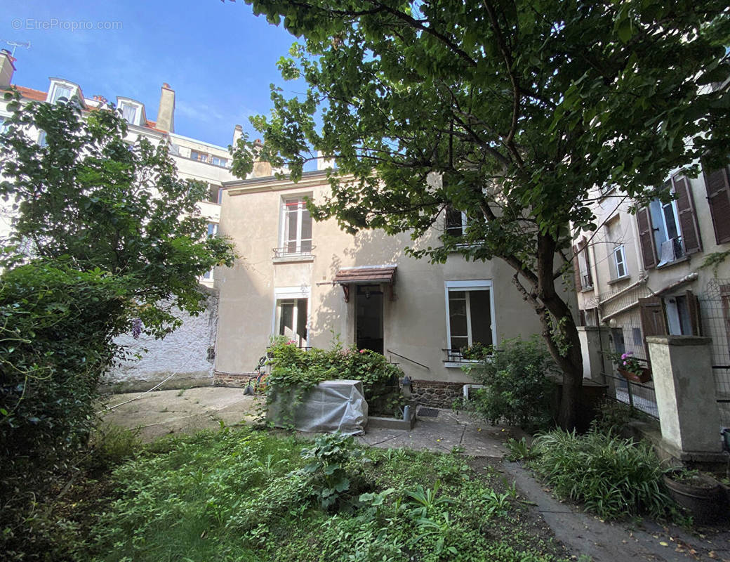 Maison à SAINT-DENIS