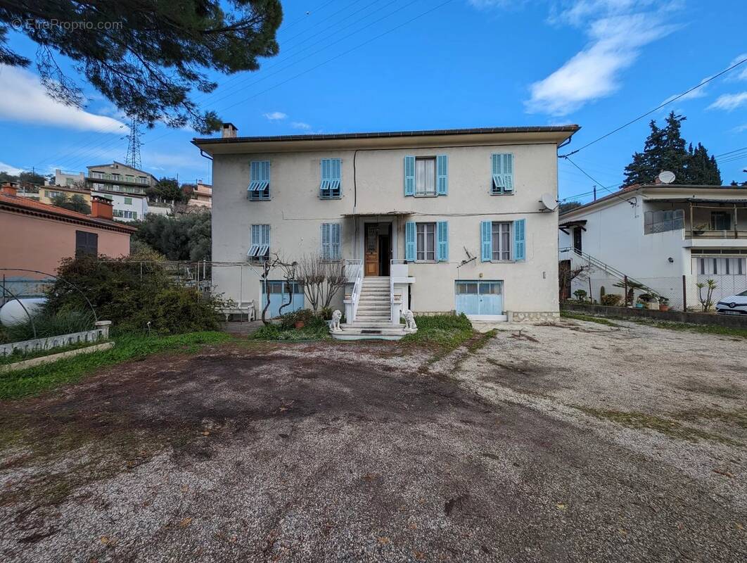 Appartement à LA TRINITE