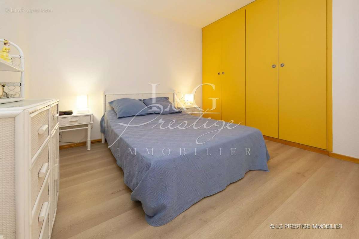 Appartement à MANDELIEU-LA-NAPOULE