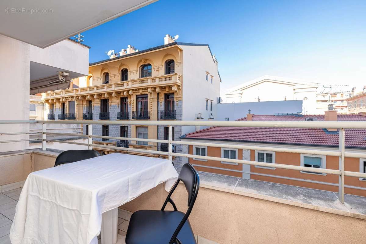 Appartement à NICE