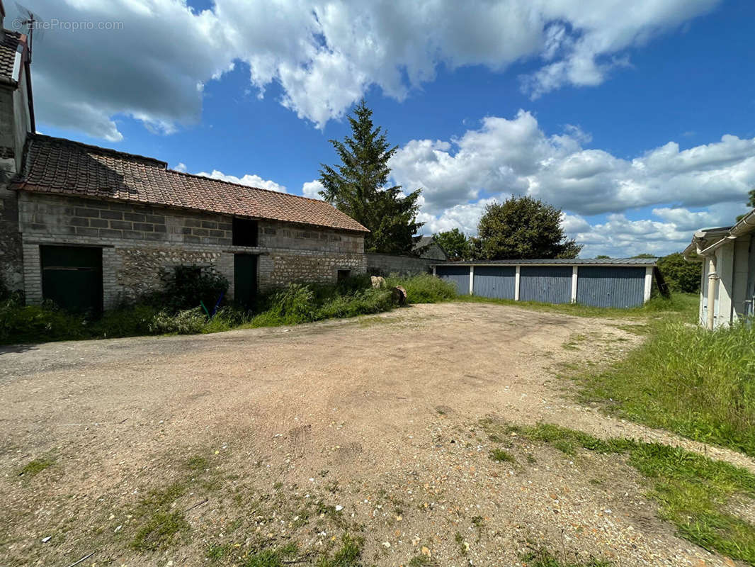 Terrain à GRAND-COURONNE