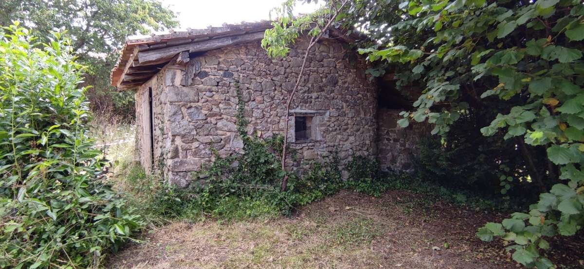 Maison à MAISONNAIS-SUR-TARDOIRE