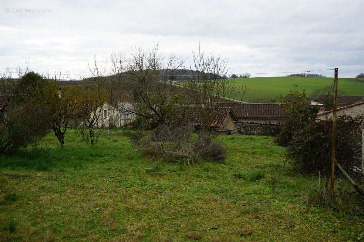 Maison à EDON