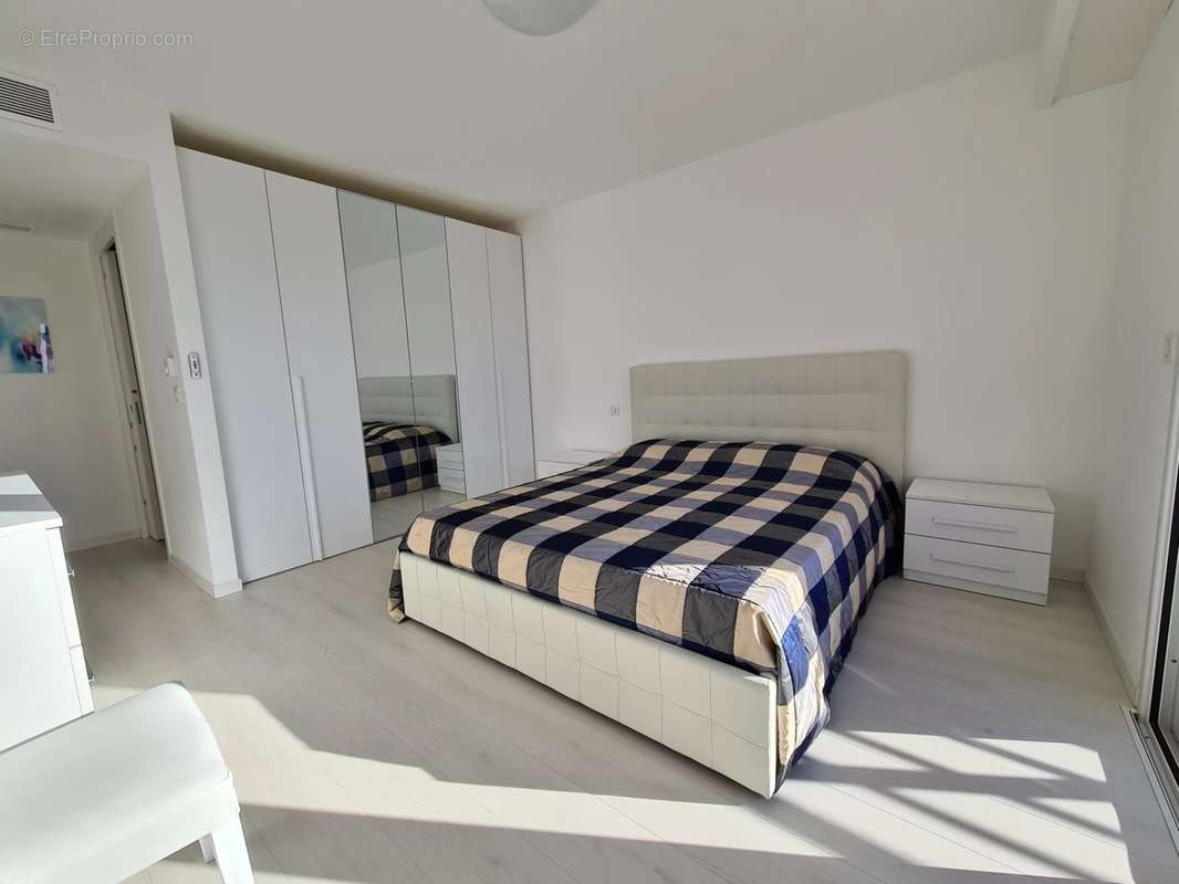 Appartement à MENTON