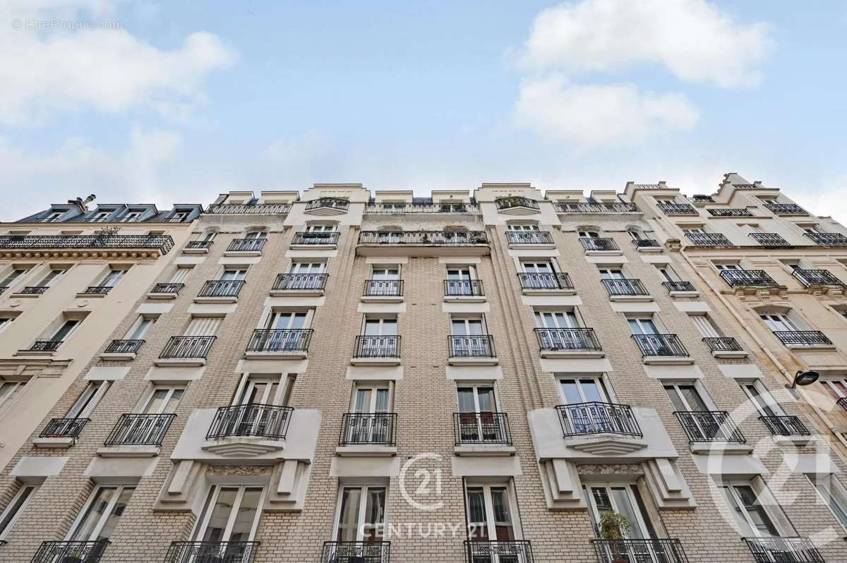 Appartement à PARIS-15E