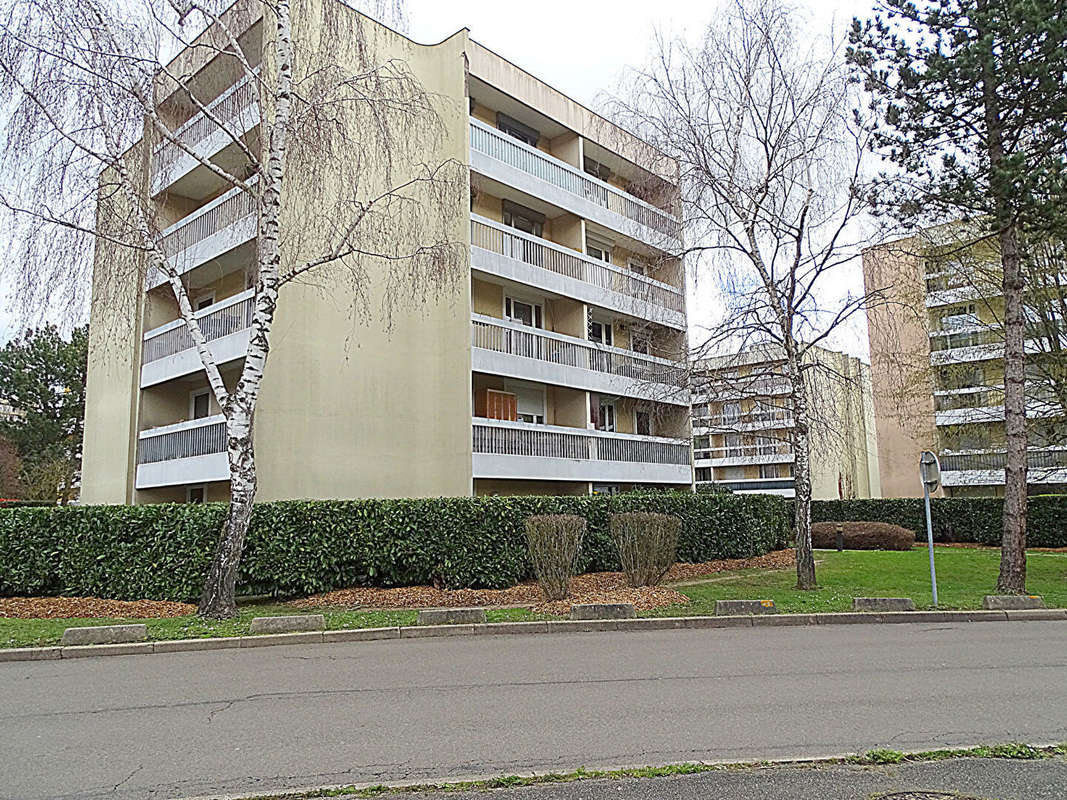 Appartement à ELANCOURT