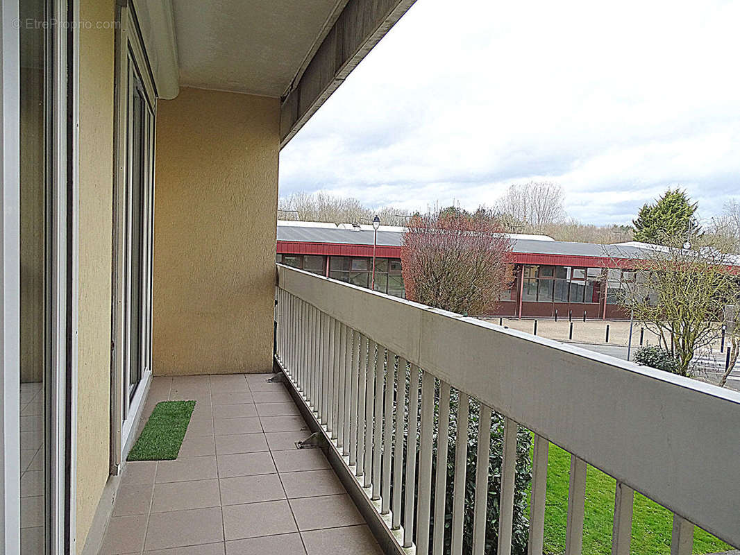 Appartement à ELANCOURT