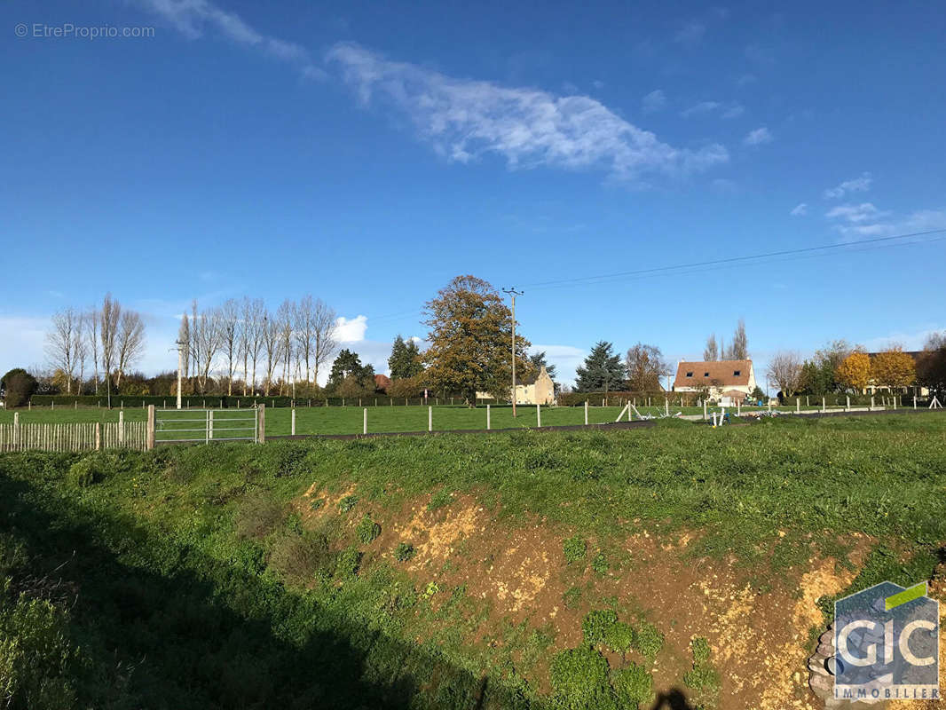 Terrain à CAEN