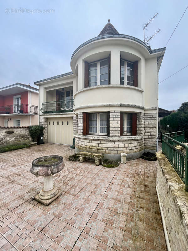 Maison à PERIGUEUX