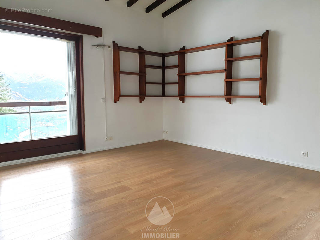 Appartement à SAINT-GERVAIS-LES-BAINS