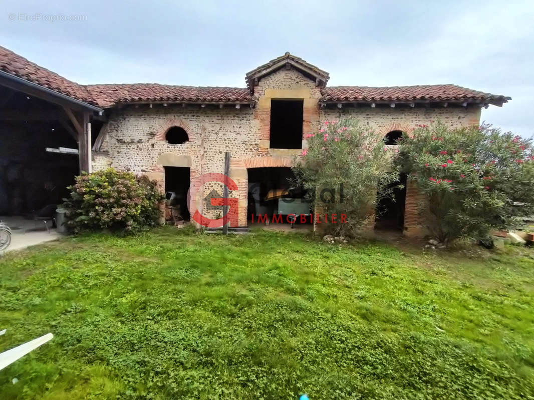 Maison à GRENADE-SUR-L&#039;ADOUR