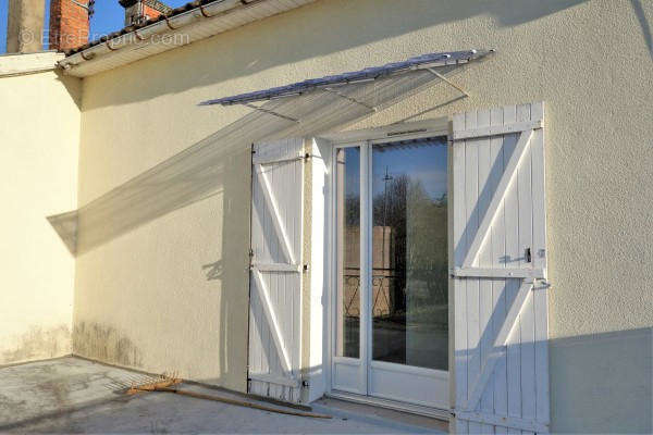 terrasse - Maison à AUNAC