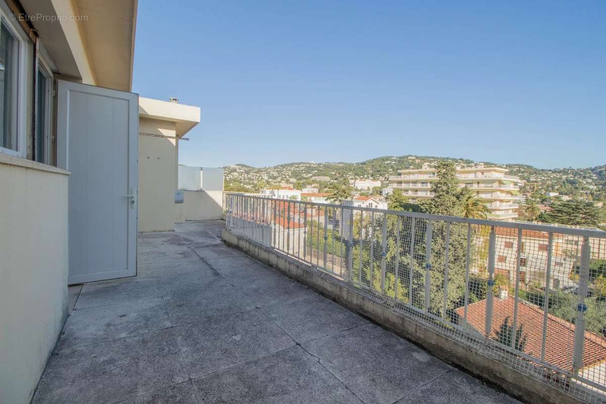 Appartement à CANNES