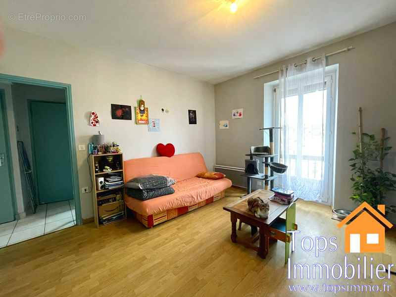 Appartement à VILLEFRANCHE-DE-ROUERGUE