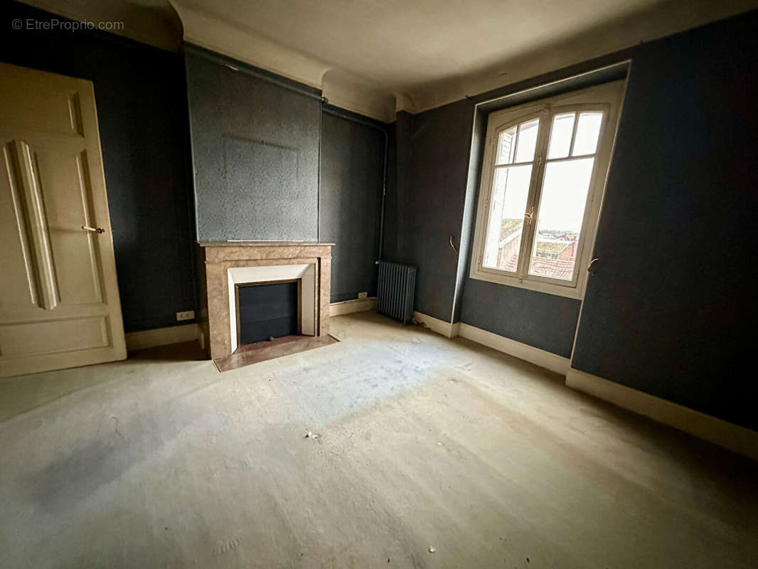 Appartement à CHAUNY