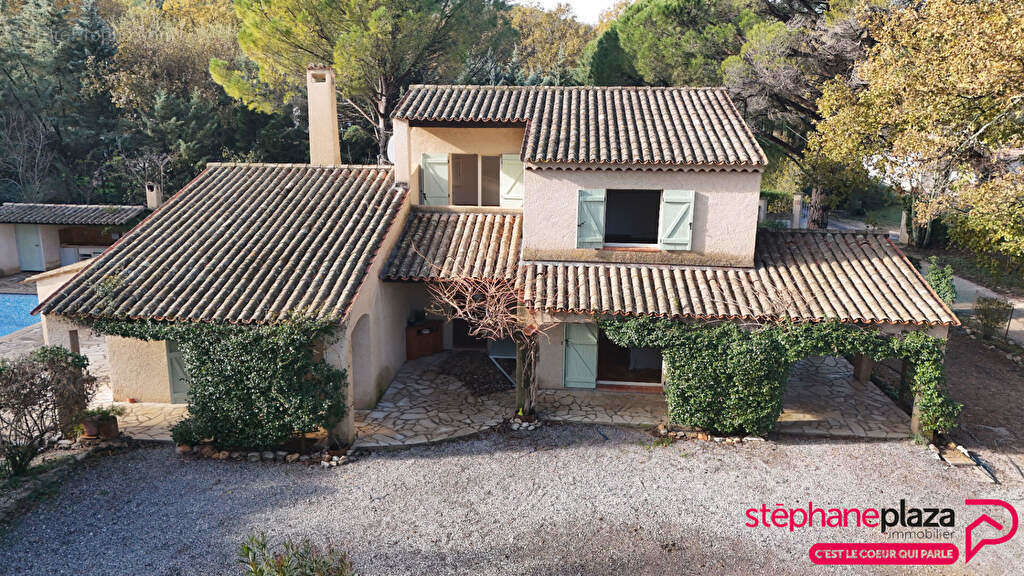 Maison à FAYENCE