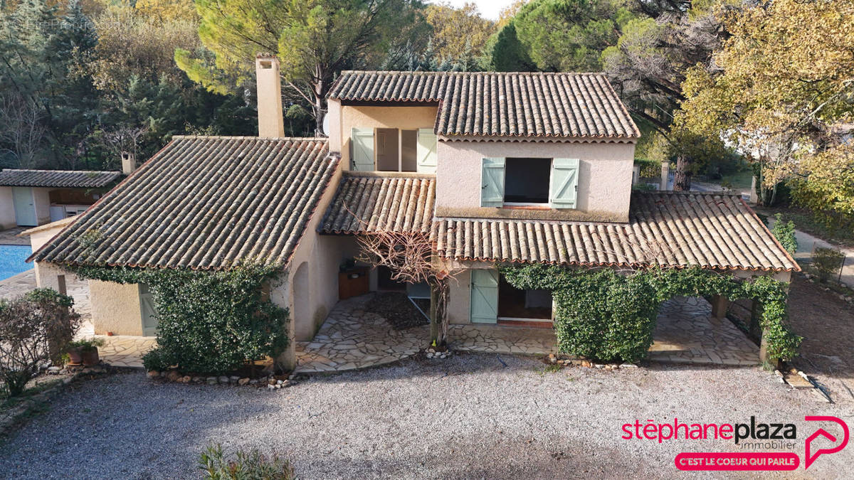 Maison à FAYENCE